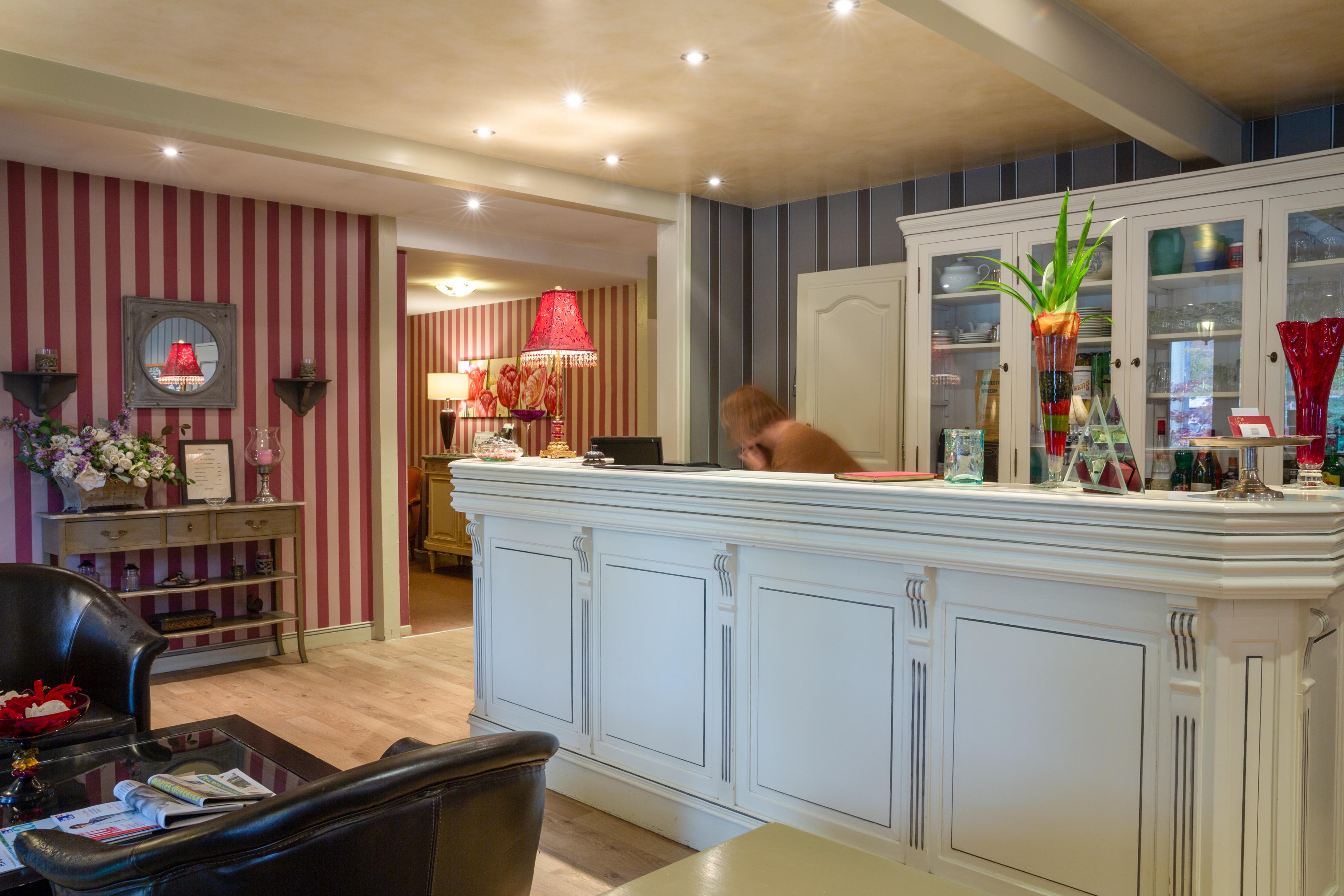 The Originals City, Le Cottage Hotel, Bruay-La-Buissiere Exterior foto